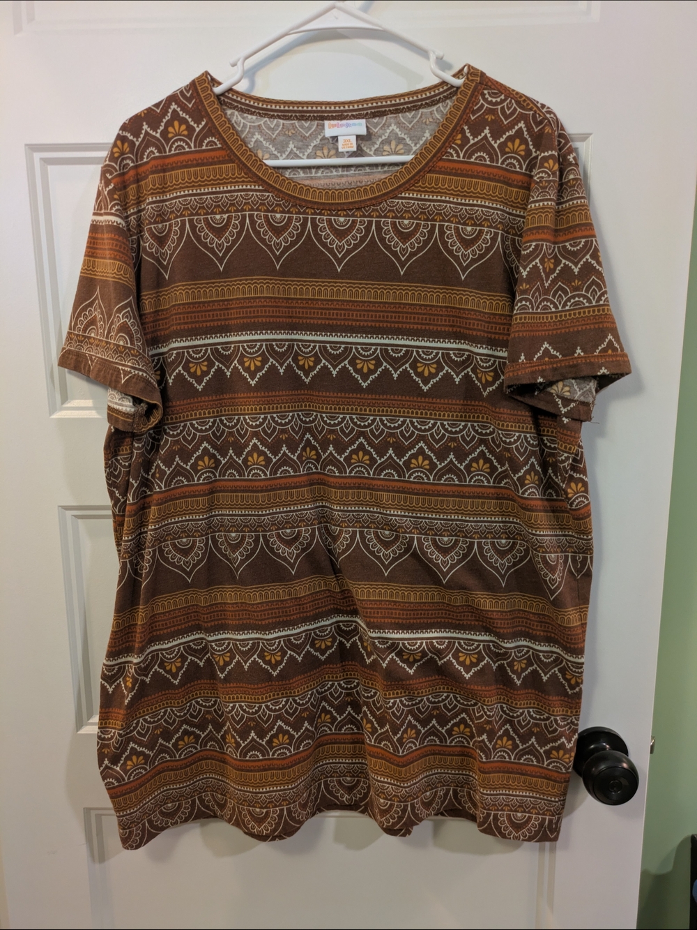 LuLaRoe 3XL Brown & Rust Patterned Short Sleeve Top